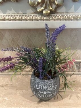 Artificial Lavender 9” Arrangement in Gray 'Flowers & Garden' Planter